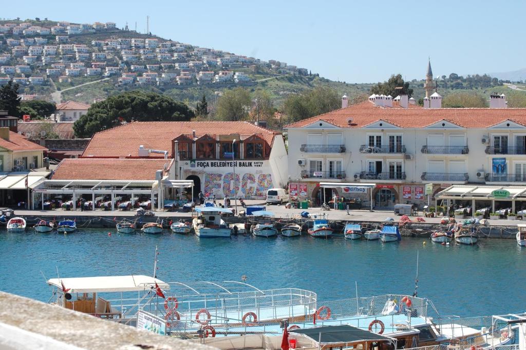 Villa Dedem Hotel Foça Oda fotoğraf